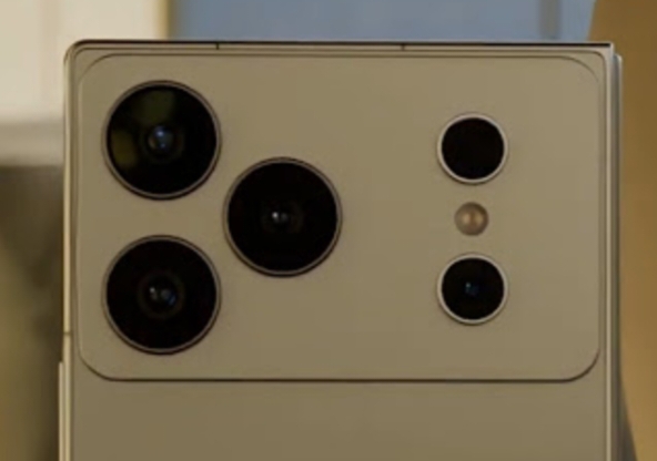 Samsung Galaxy Z Fold 8 Bocor: Baterai Lebih Besar, Lipatan Lebih Ramping