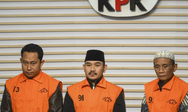 KPK Geledah Rumah Penyuap Kasus Suap Bupati Bekasi