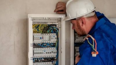 Roboh Dihantam Banjir, PLN Targetkan Pemulihan SUTT Langsa-Pangkalan Brandan Secepatnya