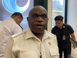 Menteri HAM Natalius Pigai Bantah Negara Terlibat Teror Aktivis: Jangan Ada Framing Opini!