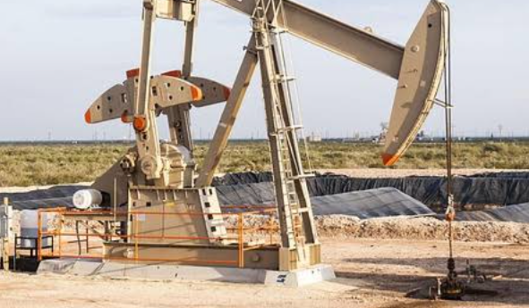 Sanksi AS ke Rusia: Harga Minyak Dunia Melonjak 5 Persen