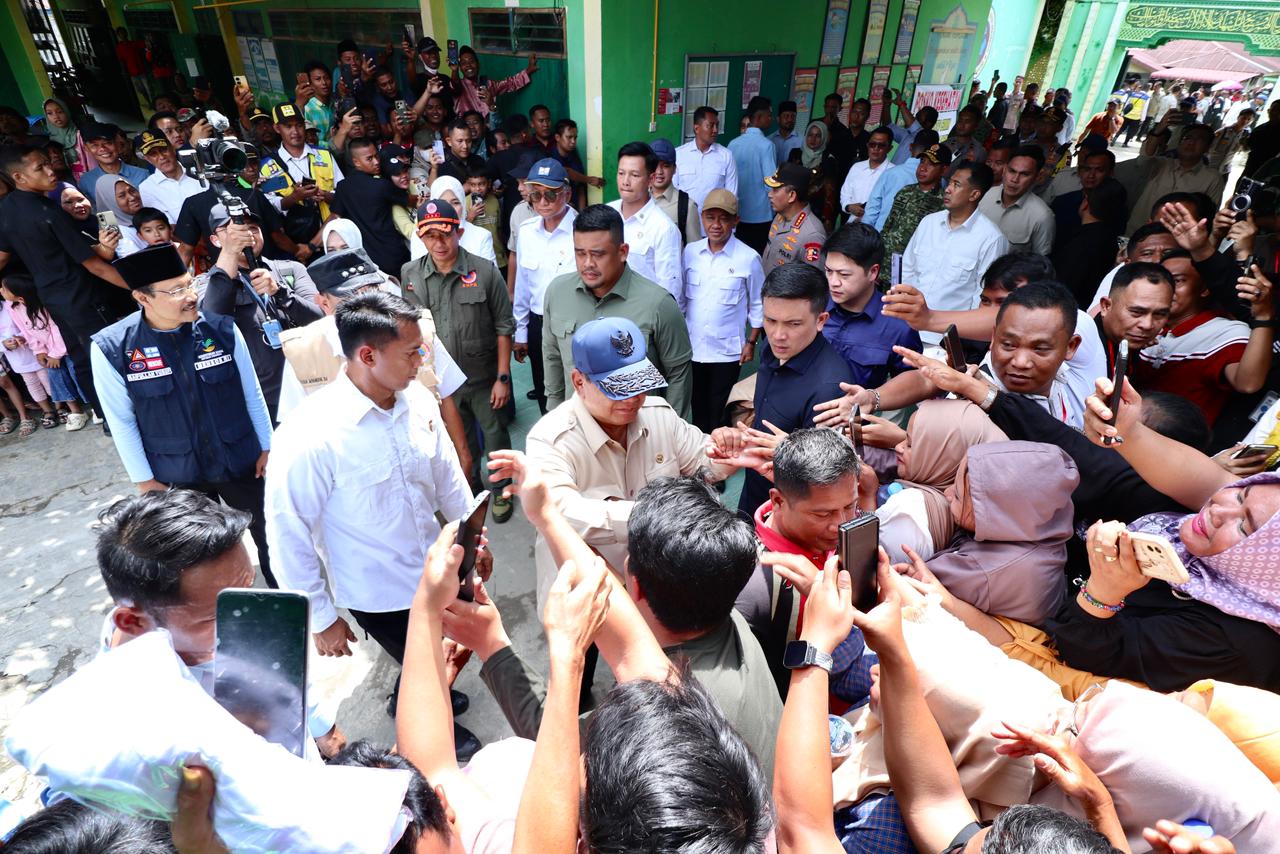 Presiden Prabowo Tinjau Pengungsian Banjir Langkat, Janji Hadir